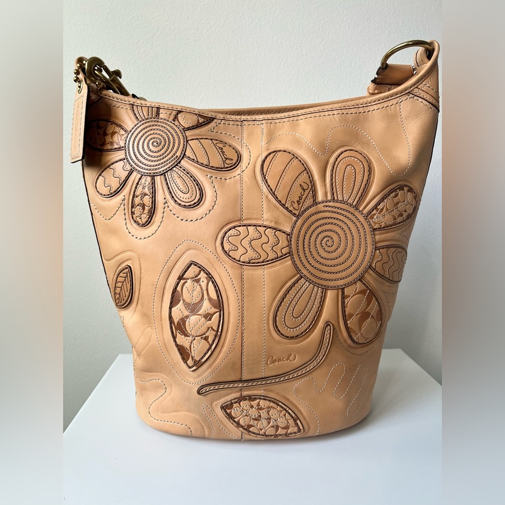 *SOLD* 

Coach Vachetta Bleeker Leather Tooled Embossed Bag 11786